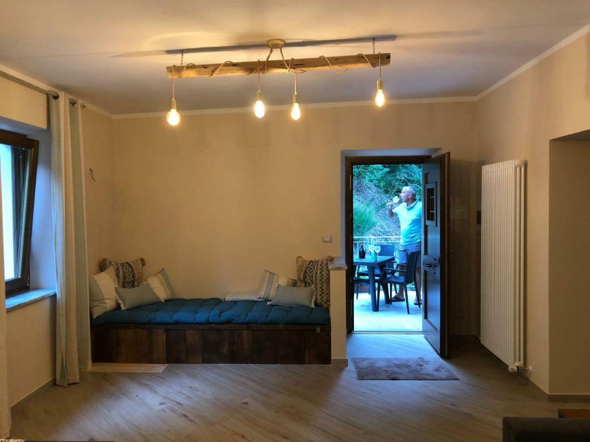 Affittacamere Da Morena Gorfigliano Exteriér fotografie